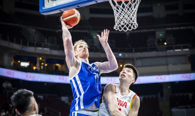 意甲2025-体力不支，高柏铠全场出战36分钟&amp;amp;投篮14中8，得到19分11篮板