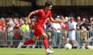 记者：伊藤洋辉未来不确定，拜仁今夏补强防线需求更加迫切