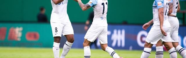 意甲2025-广州城终结不胜范加斯特却不满防守：应学会更稳定