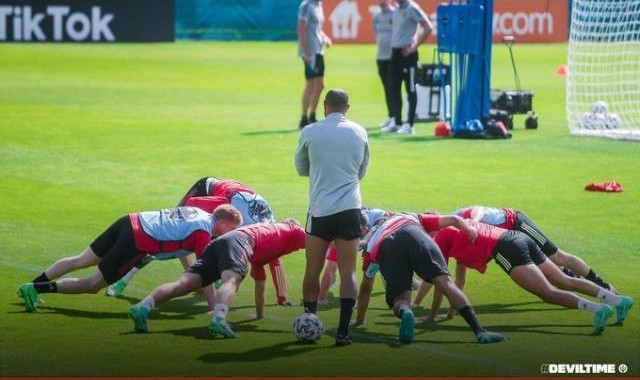 意甲2025-【前瞻】阿扎尔首发，比利时礼让榜首放生芬兰？