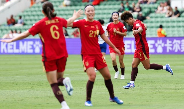 意甲2025-女足亚洲杯4强出炉！半决赛对阵：中国17日18点战澳洲 日本VS韩国