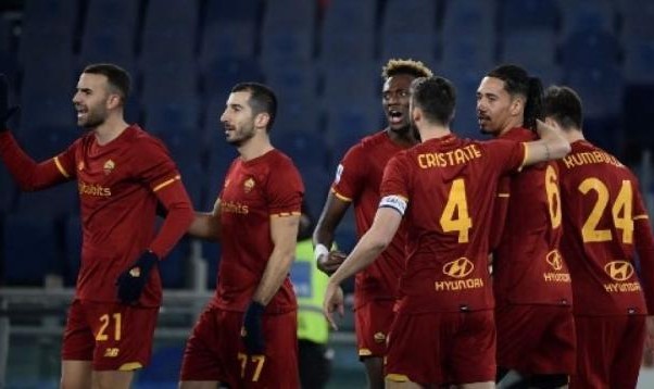 罗马取胜穆帅难喜 恼人手告急更恼双标裁判