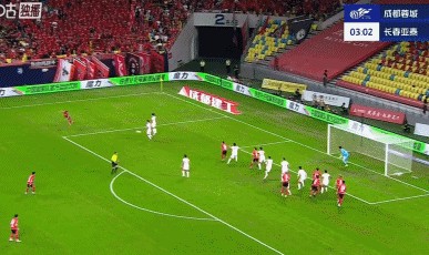 足球投注活动-中超半场：韦世豪任意球闪击后伤退，蓉城暂1-0长春亚泰