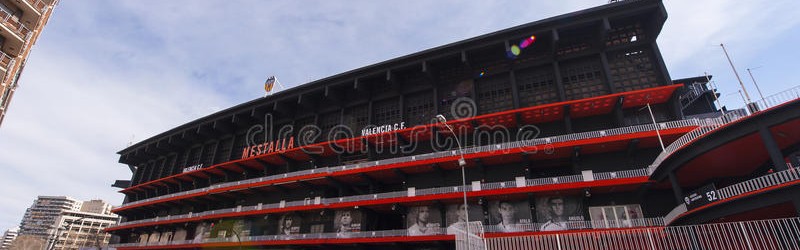 直播入口-每报：瓦伦西亚借新球场配套用地出让提升薪资额度